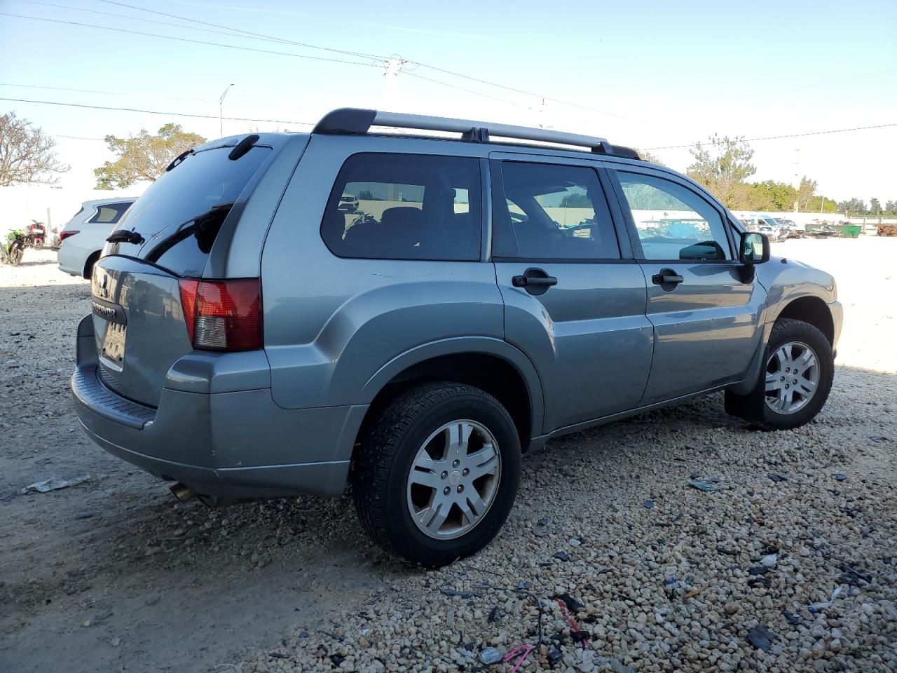 Image 3 of 2008 MITSUBISHI ENDEAVOR LS 2008 with VIN 4A4MN21S78E019666