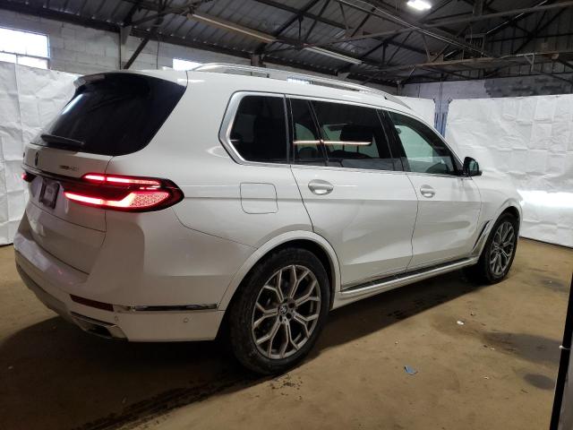 Obraz 3 z 2024 BMW X7 XDRIVE40I 2024 z VIN 5UX23EM0XR9S58105