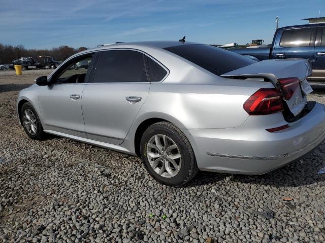 Изображение 2 2017 VOLKSWAGEN PASSAT S 2017 с VIN 1VWAT7A33HC031912