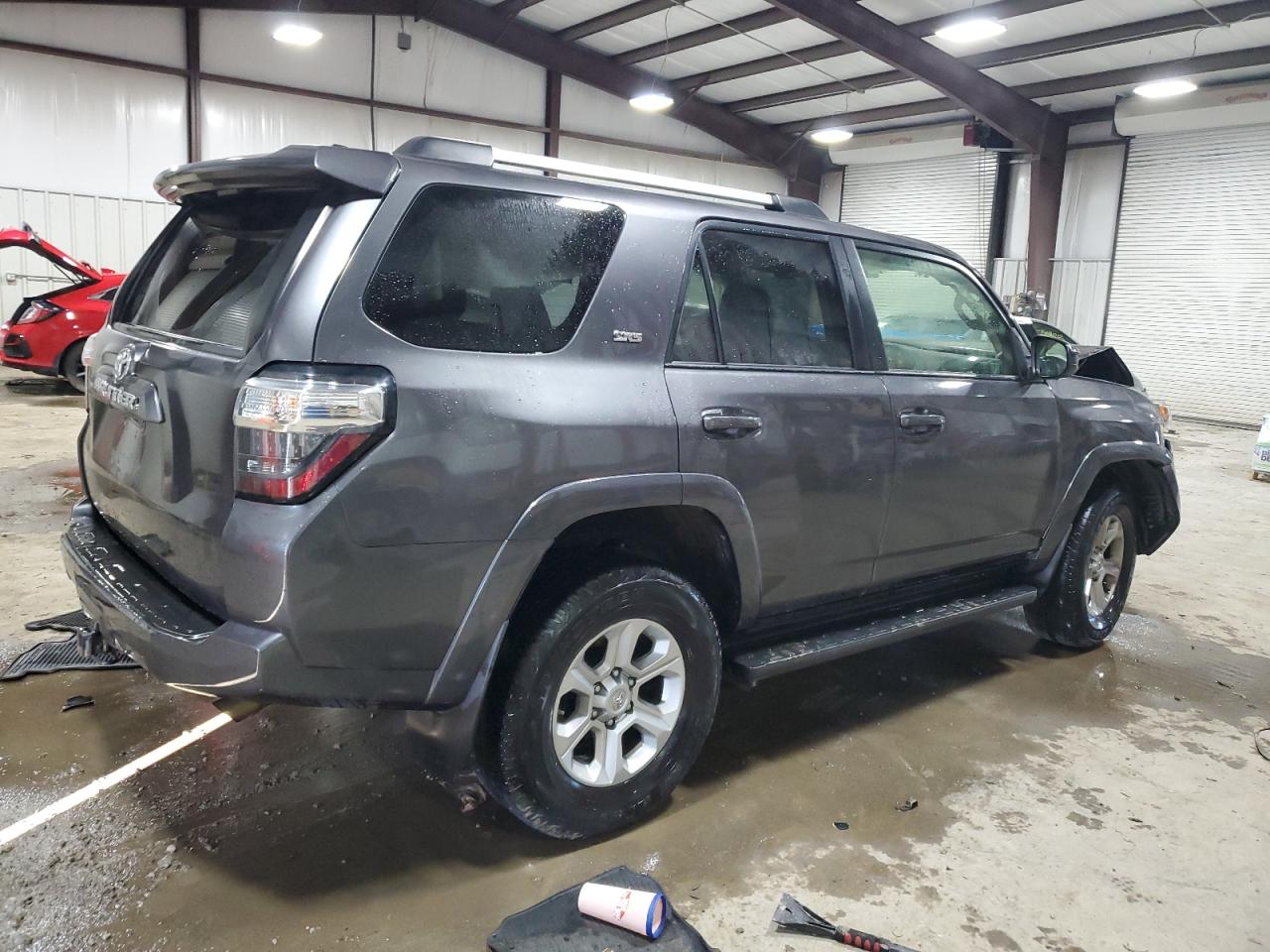 Image 3 of 2019 TOYOTA 4RUNNER SR5 2019 with VIN JTEBU5JR9K5708725