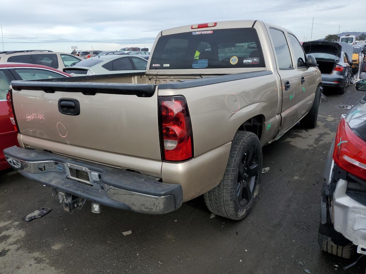 Obraz 3 z 2005 CHEVROLET SILVERADO C1500 2005 z VIN 2GCEC13T251273171