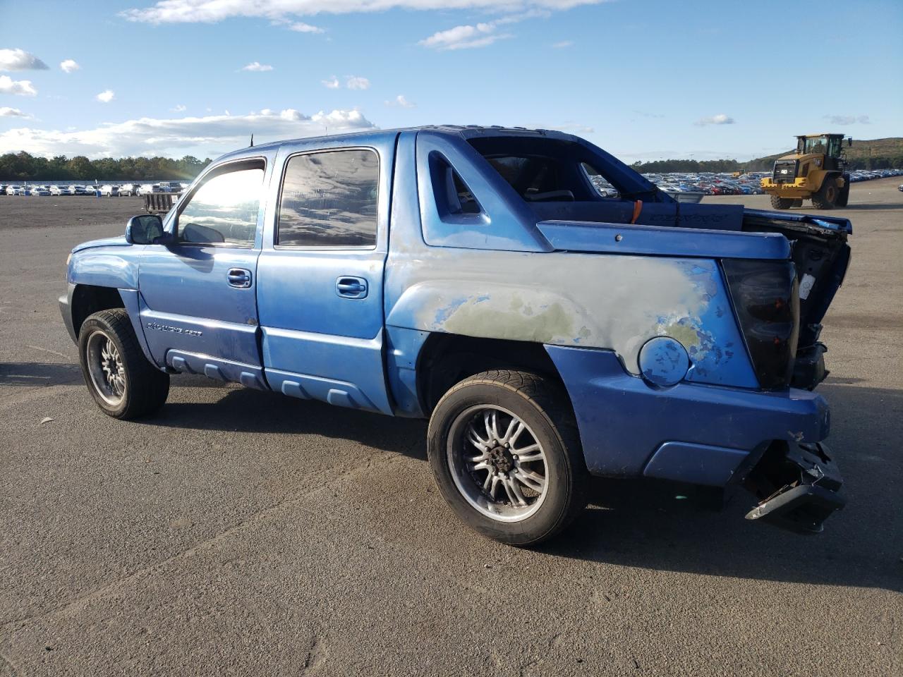 Image 2 of 2005 CHEVROLET AVALANCHE K2500 2005 with VIN 3GNGK22G55G254473