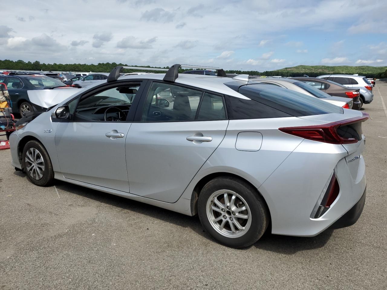Obraz 2 z 2022 TOYOTA PRIUS PRIME LE 2022 z VIN JTDKAMFP3N3200085