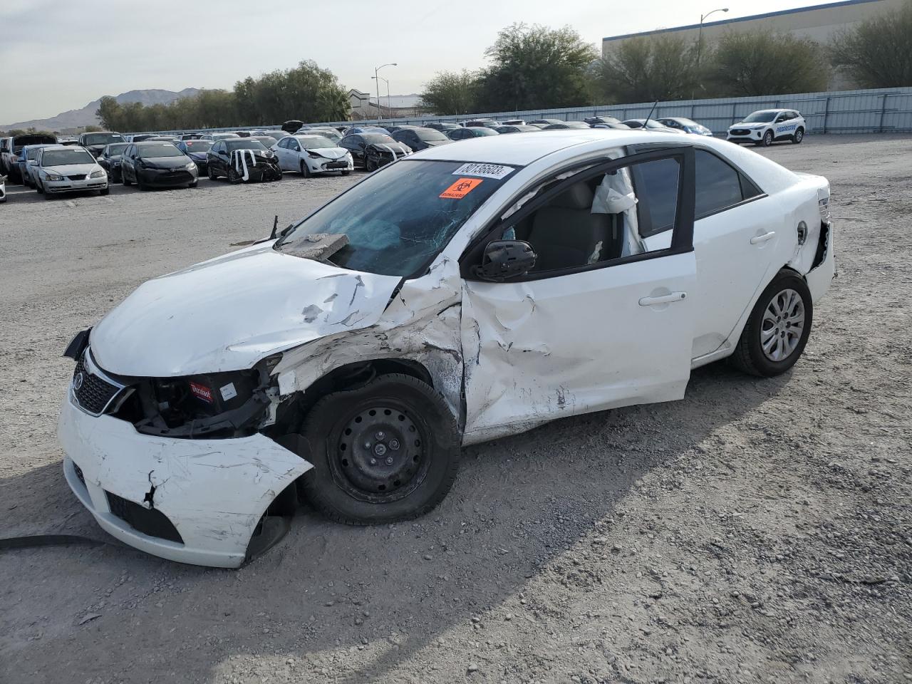 Image 1 of 2012 KIA FORTE EX 2012 with VIN KNAFU4A29C5640993