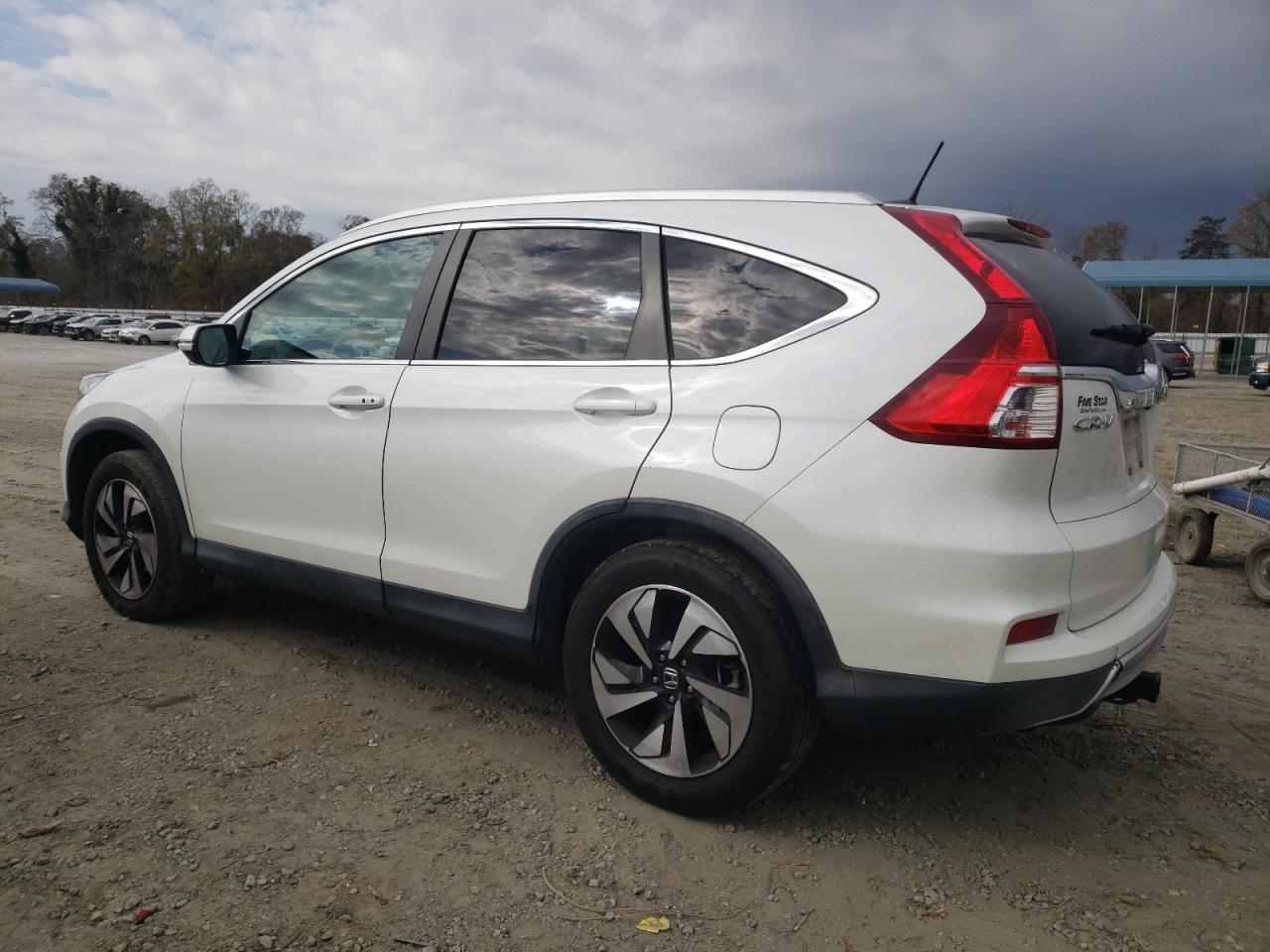 Image 3 of 2016 HONDA CR-V TOURING 2016 with VIN 5J6RM4H94GL105357