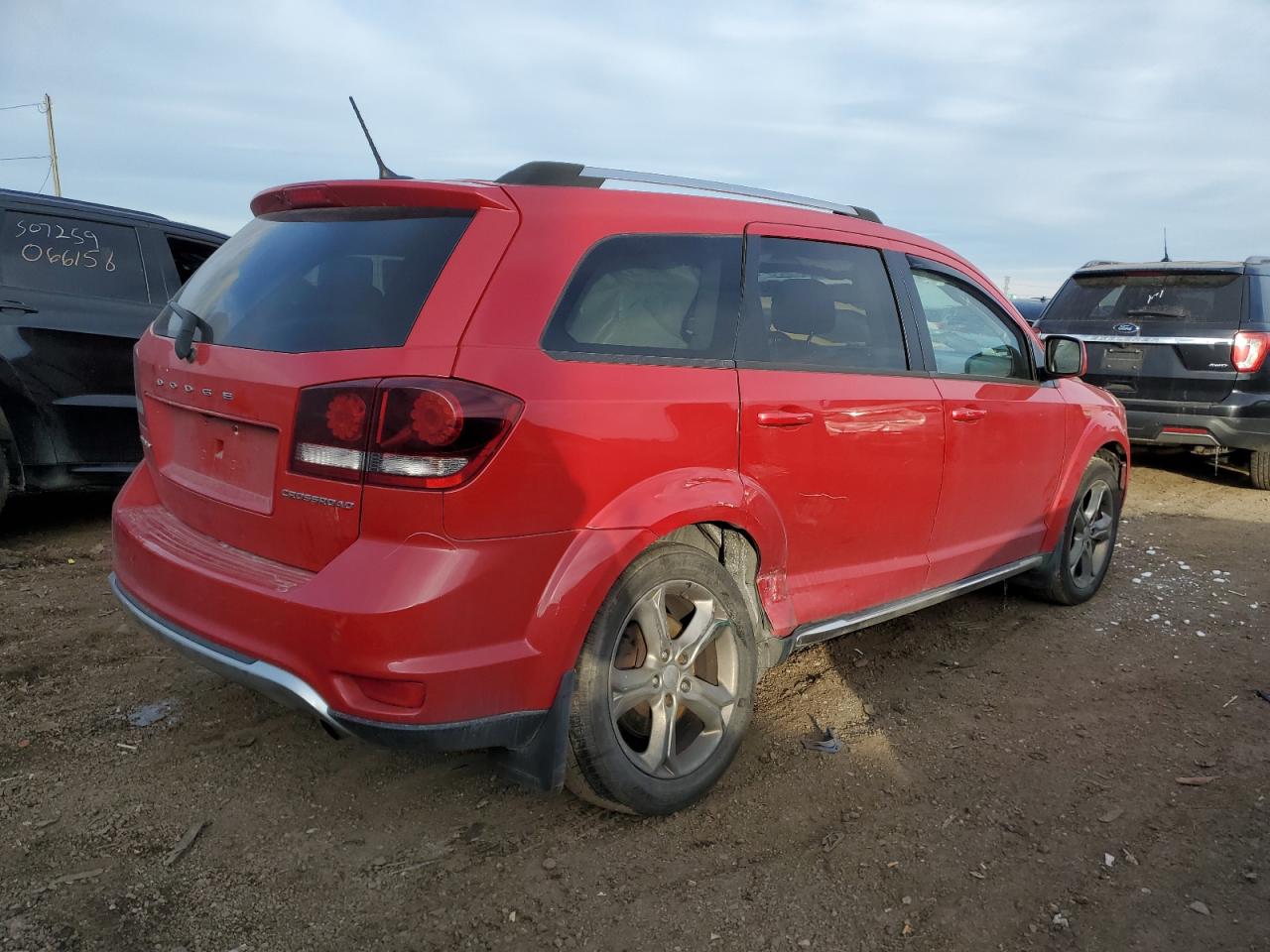 Image 3 of 2016 DODGE JOURNEY CROSSROAD 2016 with VIN 3C4PDCGB7GT194776