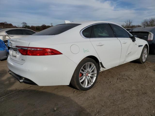 Image 3 of 2016 JAGUAR XF PRESTIGE 2016 with VIN SAJBE4BV6GCY13959