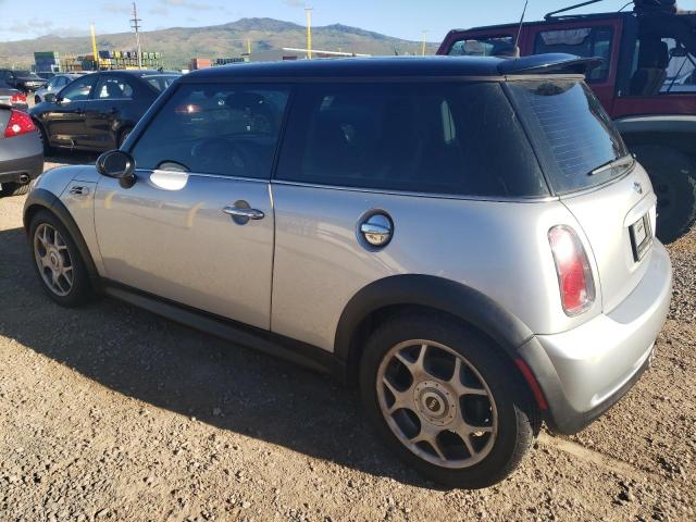 Image 2 of 2006 MINI COOPER S 2006 with VIN WMWRE33556TJ48635