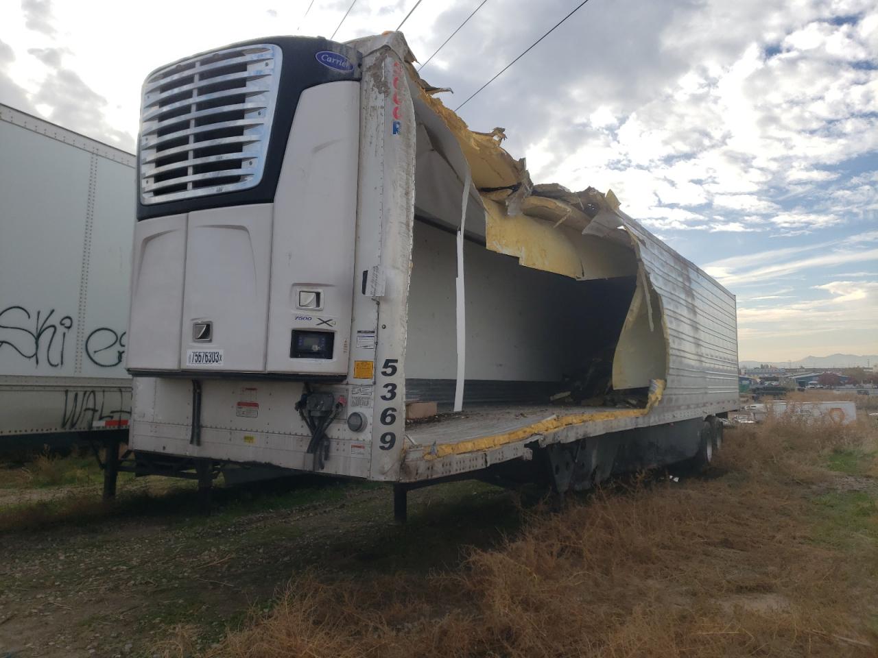 Image 2 of 2023 UTILITY 53 FT REEF 2023 with VIN 1UYVS2532P2886126