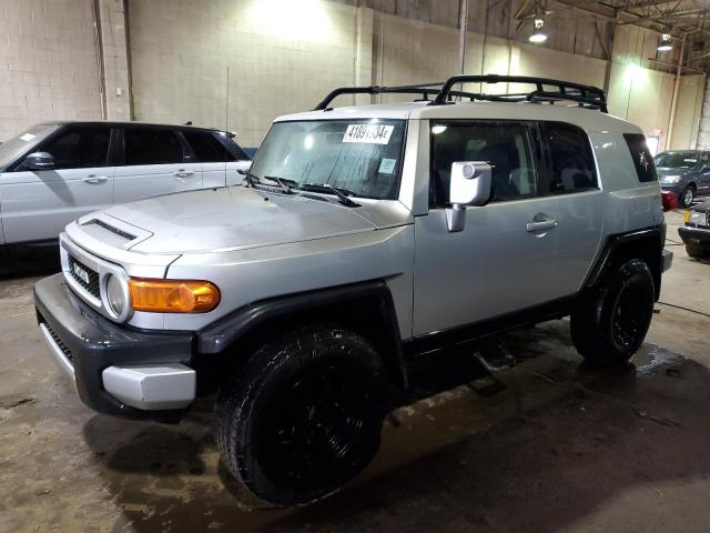 Image 1 of 2007 TOYOTA FJ CRUISER  2007 with VIN JTEBU11F370100413