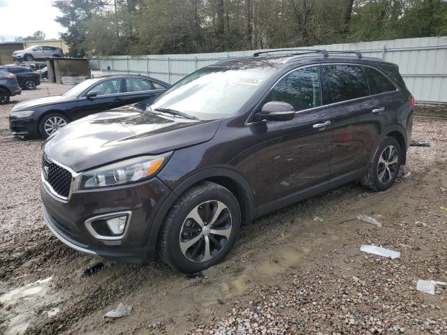 Image 1 of 2016 KIA SORENTO EX 2016 with VIN 5XYPH4A11GG028562