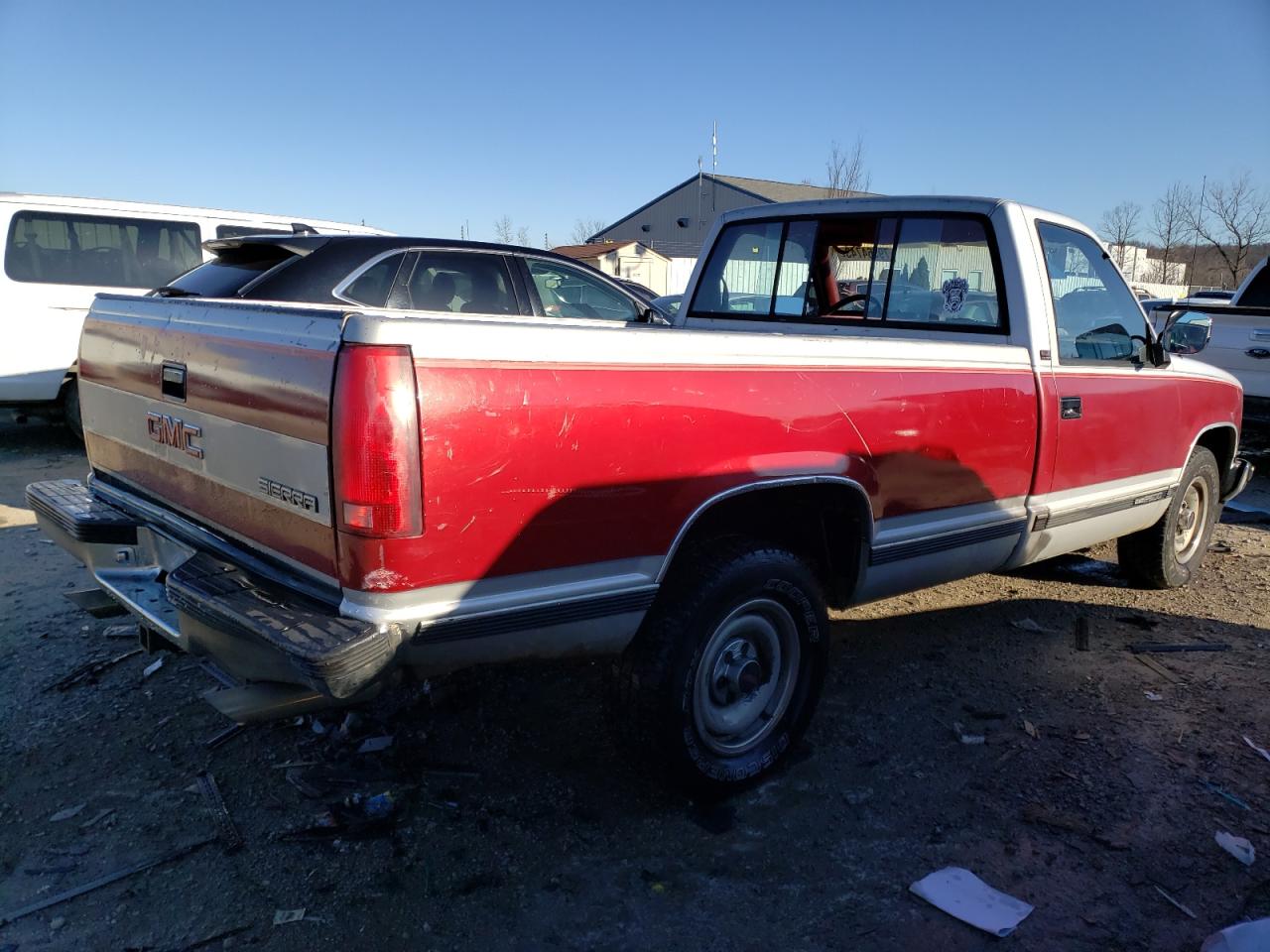 Image 3 of 1991 GMC SIERRA C2500 1991 with VIN 1GTFC24K1ME531774