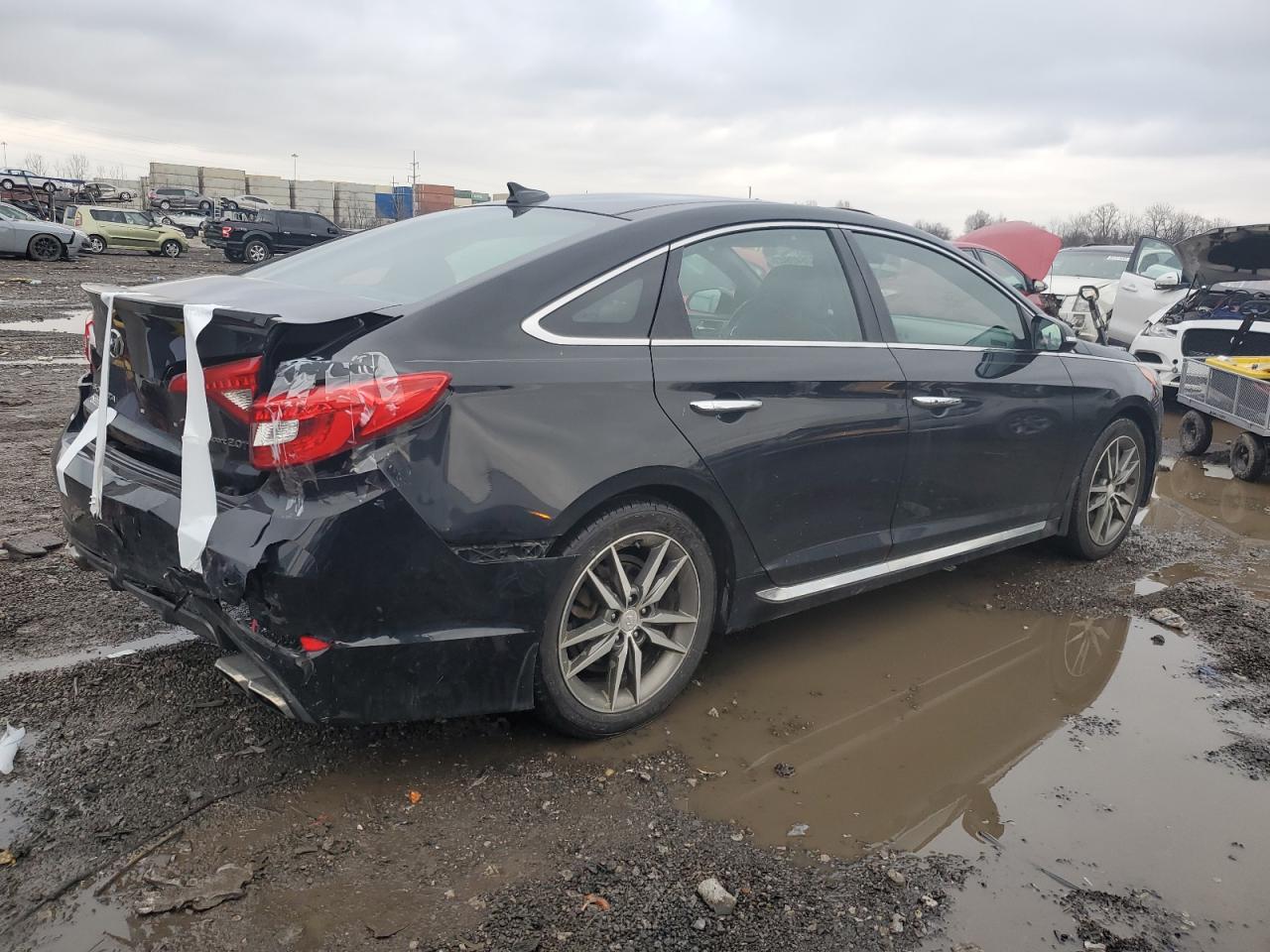 Image 3 of 2015 HYUNDAI SONATA SPORT 2015 with VIN 5NPE34AB9FH047060