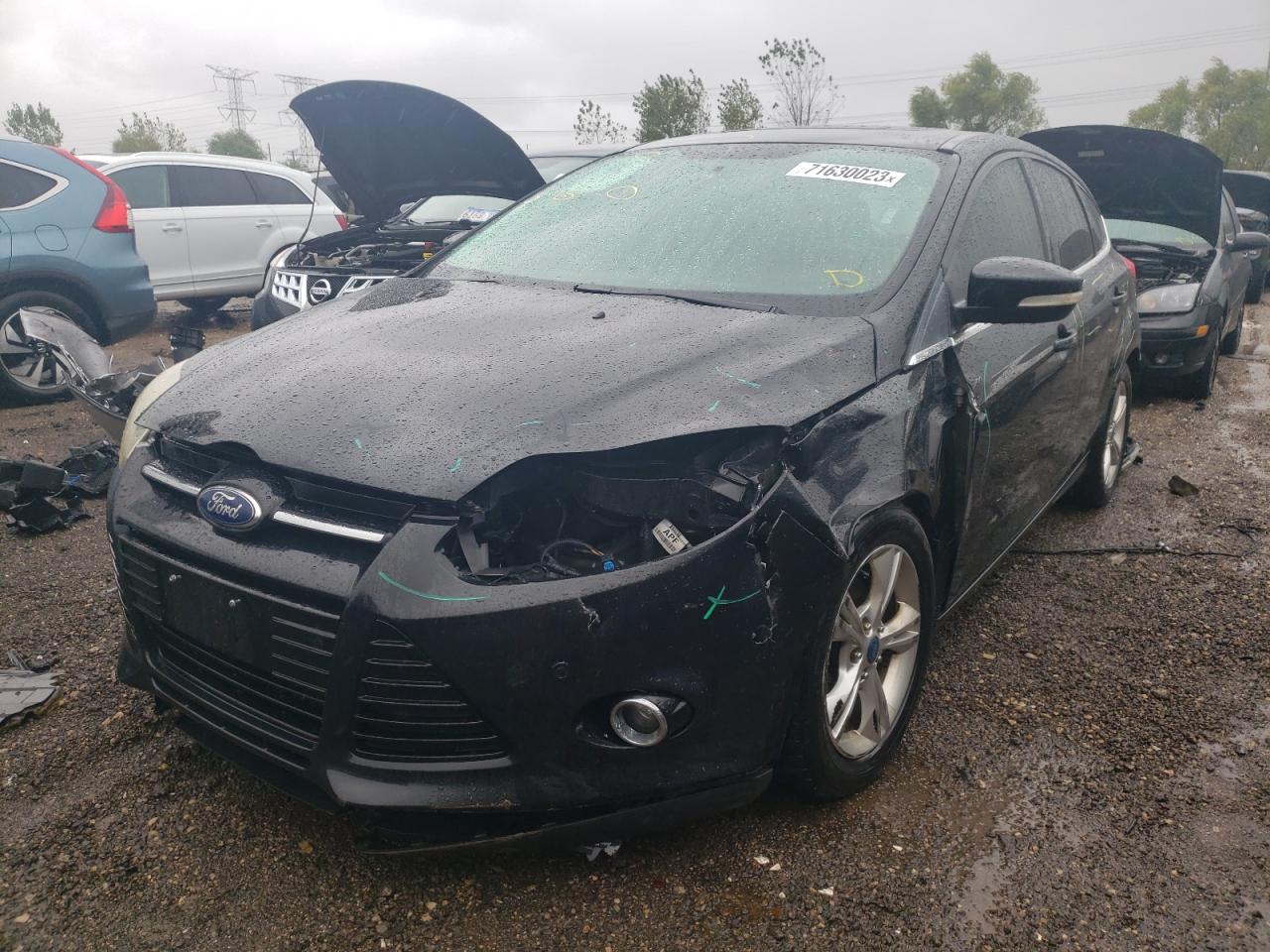 Image 1 of 2013 FORD FOCUS TITANIUM 2013 with VIN 1FADP3N27DL352155