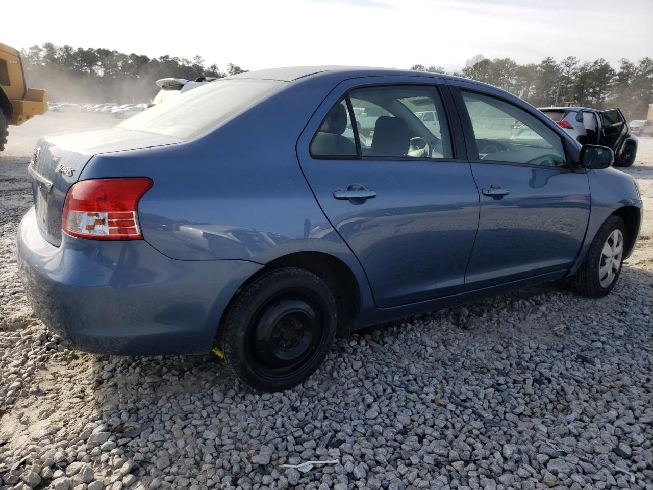 Image 3 of 2008 TOYOTA YARIS  2008 with VIN JTDBT923684040003