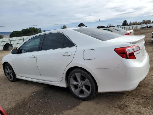 Image 2 of 2014 TOYOTA CAMRY L 2014 with VIN 4T1BF1FK1EU452055