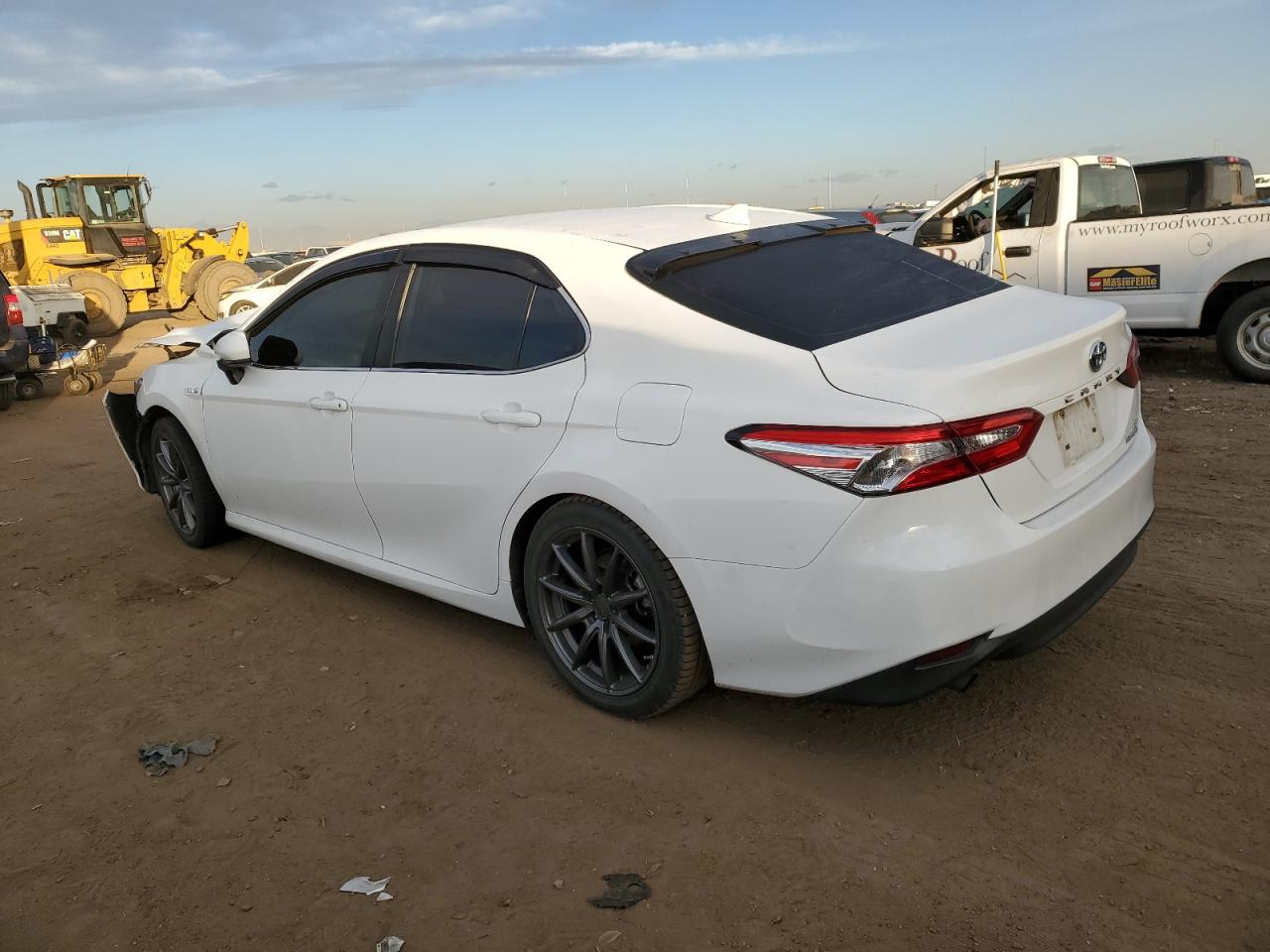 Image 2 of 2019 TOYOTA CAMRY LE 2019 with VIN 4T1B31HK2KU007731