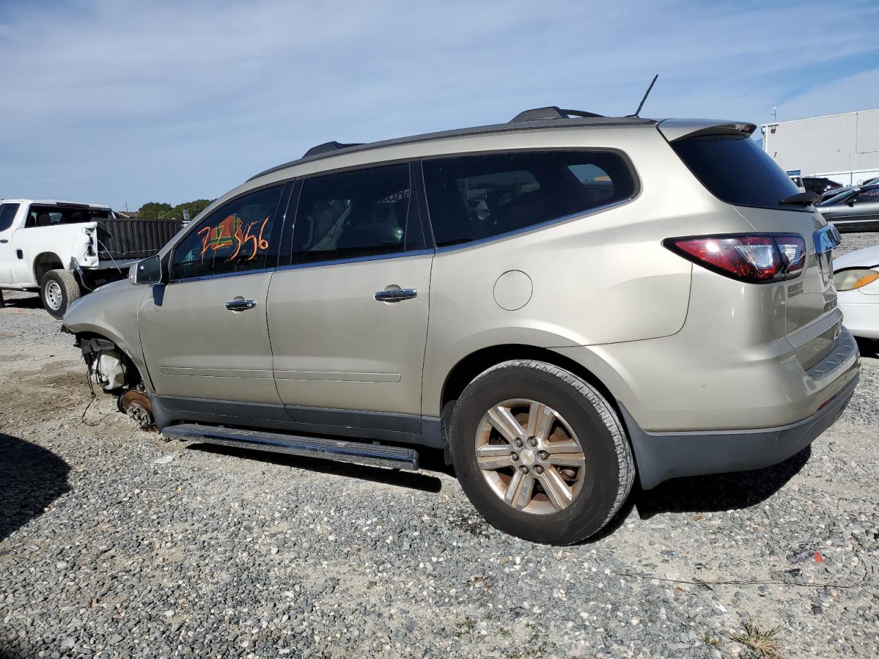 Obraz 2 z 2013 CHEVROLET TRAVERSE LT 2013 z VIN 1GNKRGKDXDJ104350