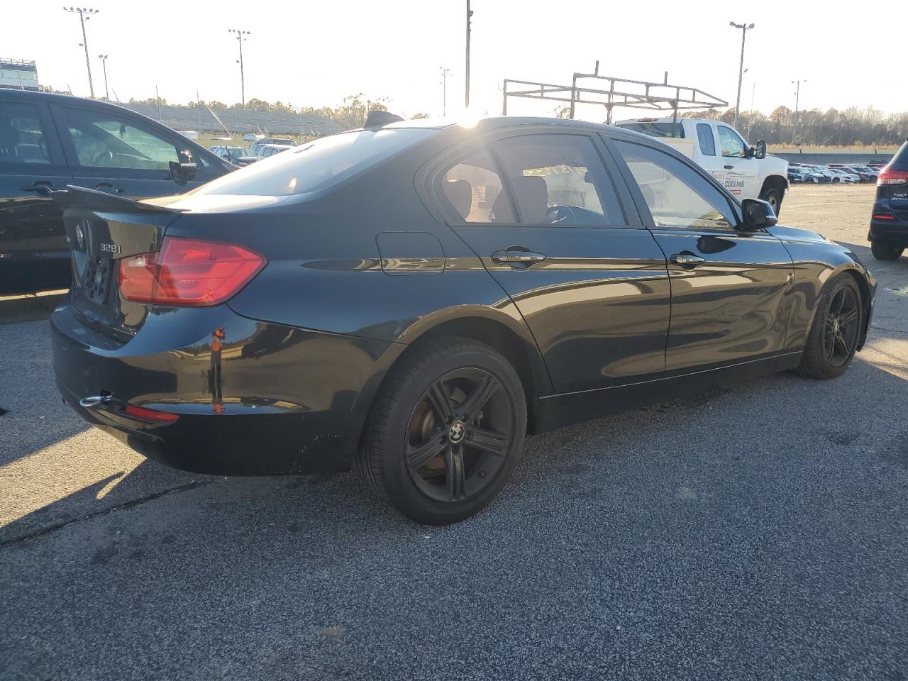 Image 3 of 2013 BMW 328 XI 2013 with VIN WBA3B3C53DF531421