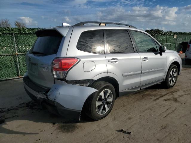 Image 3 of 2017 SUBARU FORESTER 2.5I PREMIUM 2017 with VIN JF2SJAECXHH440465