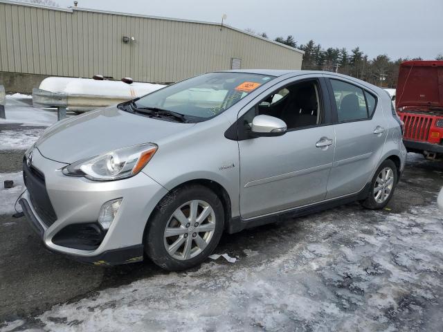 2017 TOYOTA PRIUS C  2017 image