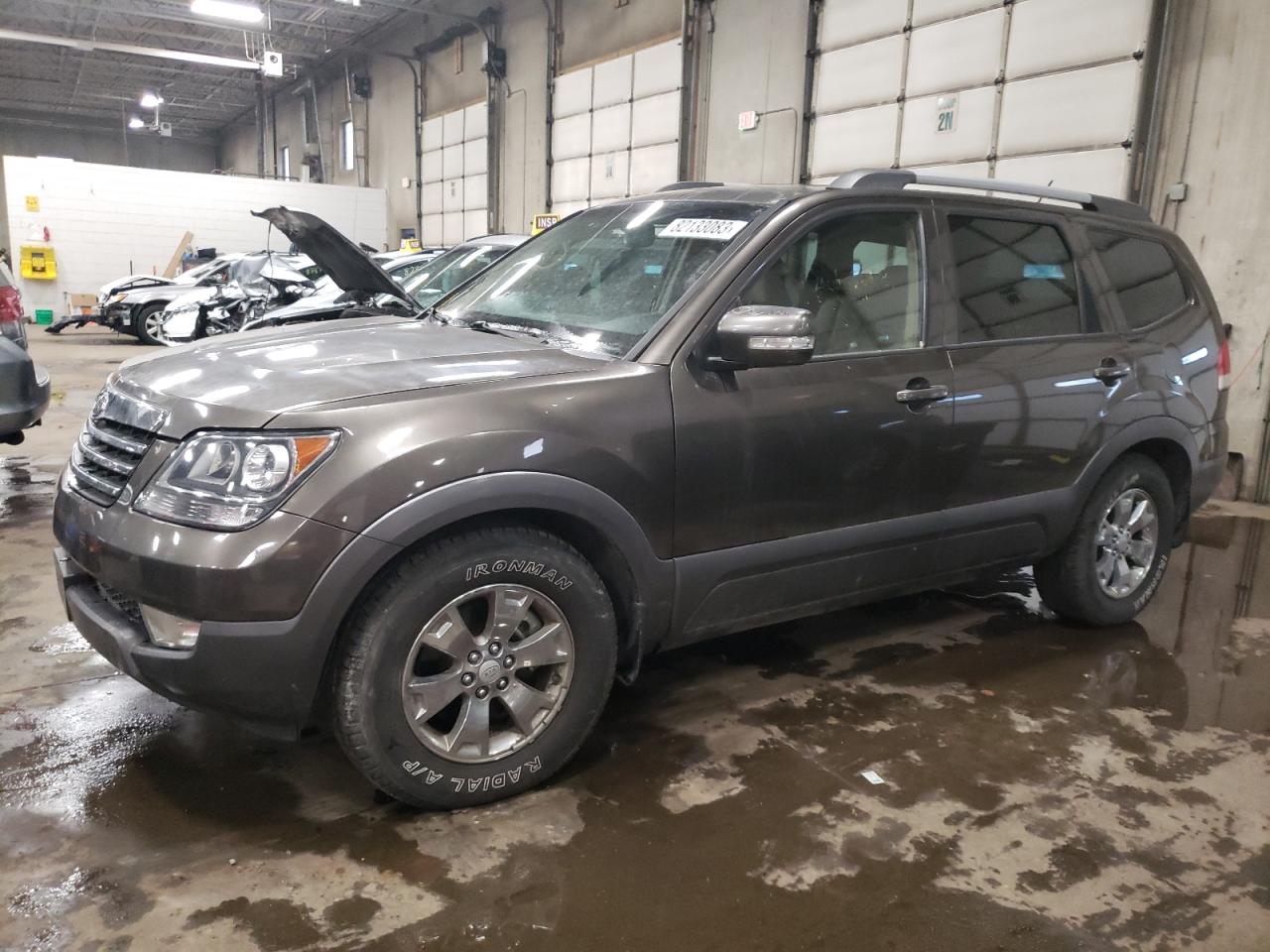 Obraz 1 z 2009 KIA BORREGO LX 2009 z VIN KNDJJ741795033025