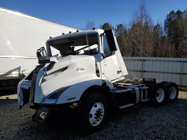 Obraz 2 z 2022 VOLVO VN VNL 2022 z VIN 4V4NC9EG5NN601796