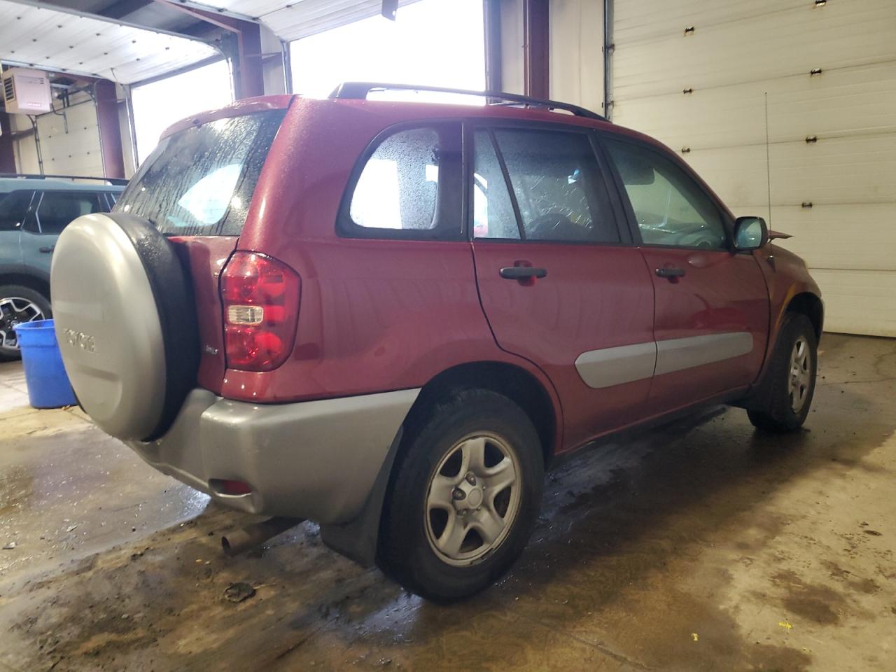 Image 3 of 2005 TOYOTA RAV4  2005 with VIN JTEHD20V250074845