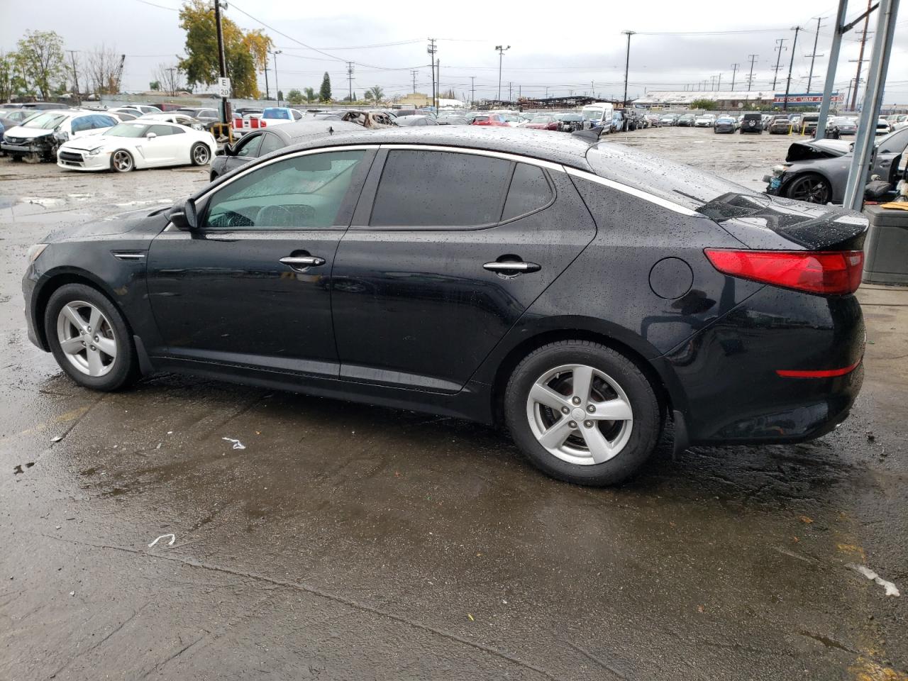 Image 2 of 2015 KIA OPTIMA LX 2015 with VIN 5XXGM4A7XFG362446