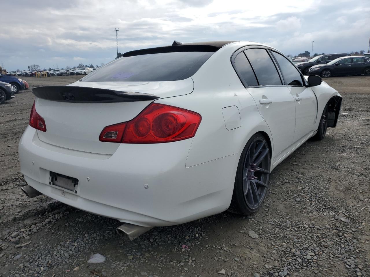 Image 3 of 2013 INFINITI G37 BASE 2013 with VIN JN1CV6AP5DM719811