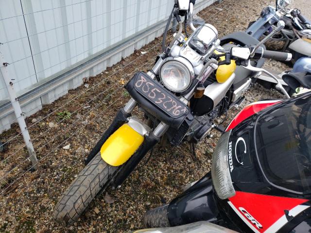 Image 2 of 1998 YAMAHA VMX12  1998 with VIN JYA2WEE08WA070387