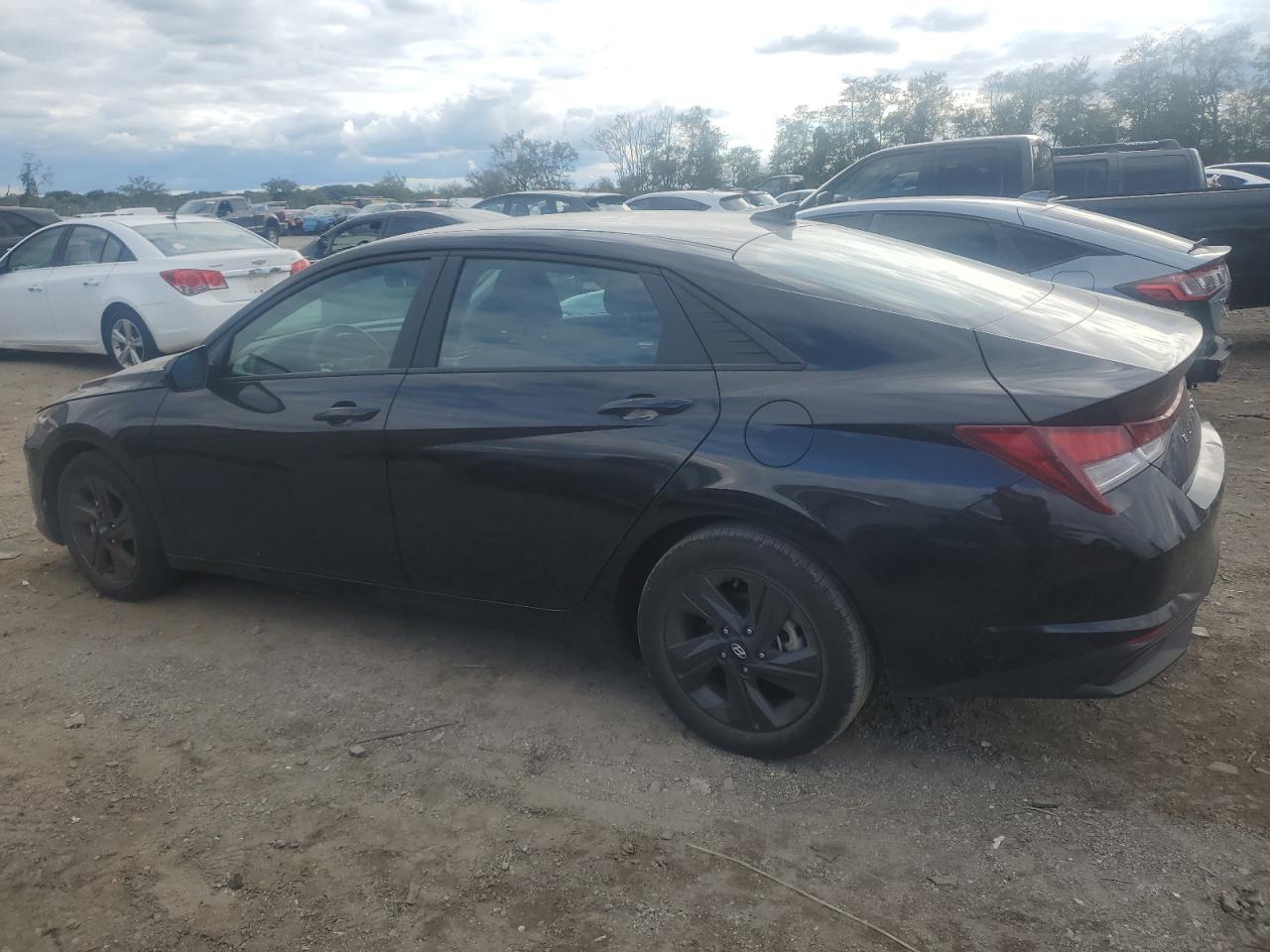 Obraz 2 z 2022 HYUNDAI ELANTRA SEL 2022 z VIN KMHLM4AGXNU332933