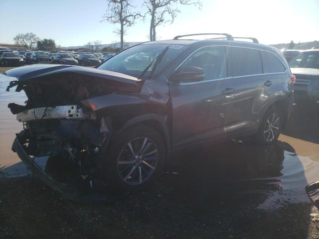 Obraz 2017 TOYOTA HIGHLANDER SE 2017