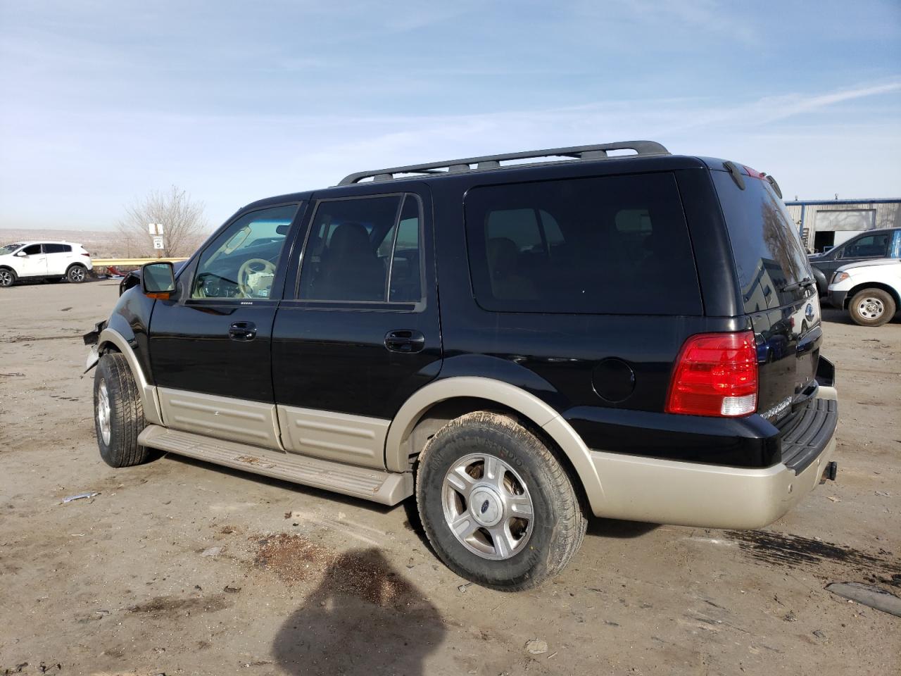 Obraz 2 z 2005 FORD EXPEDITION EDDIE BAUER 2005 z VIN 1FMFU18545LA44699