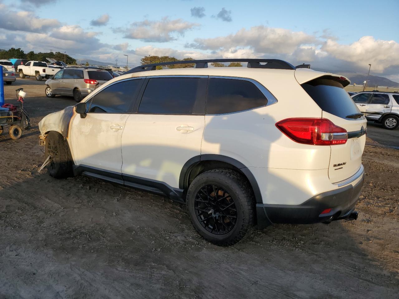 Image 2 of 2019 SUBARU ASCENT PREMIUM 2019 with VIN 4S4WMAFD4K3401451