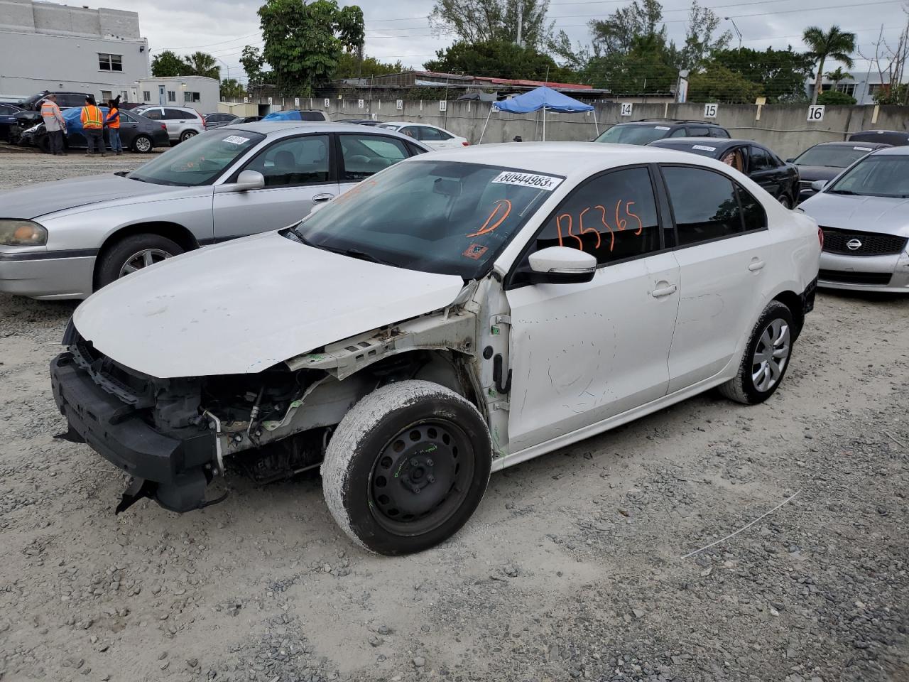 Image 1 of 2011 VOLKSWAGEN JETTA SE 2011 with VIN 3VWDX7AJ4BM345610