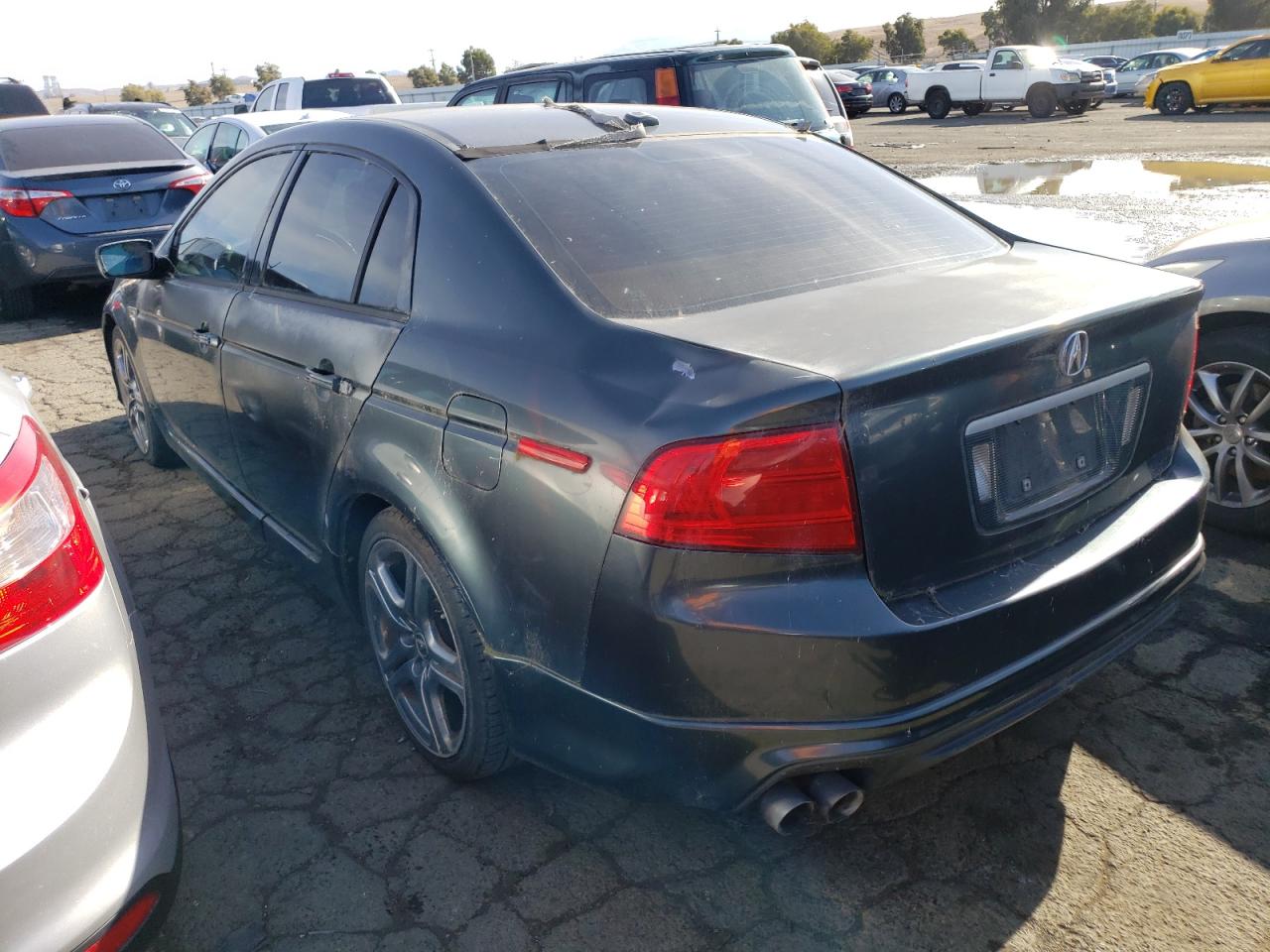 Obraz 2 z 2005 ACURA TL  2005 z VIN 19UUA66225A008386