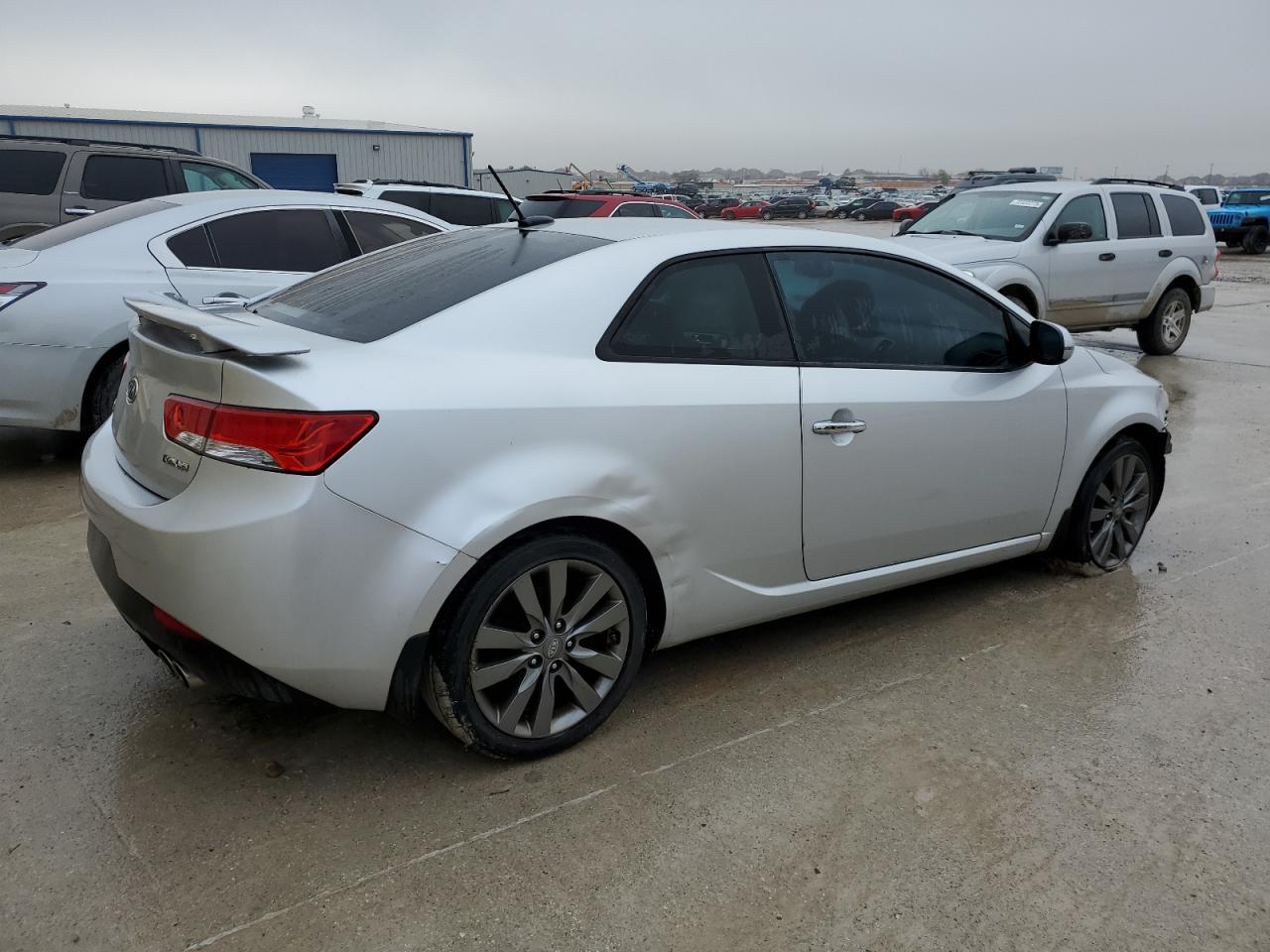 Obraz 3 z 2013 KIA FORTE SX 2013 z VIN KNAFW6A31D5686463