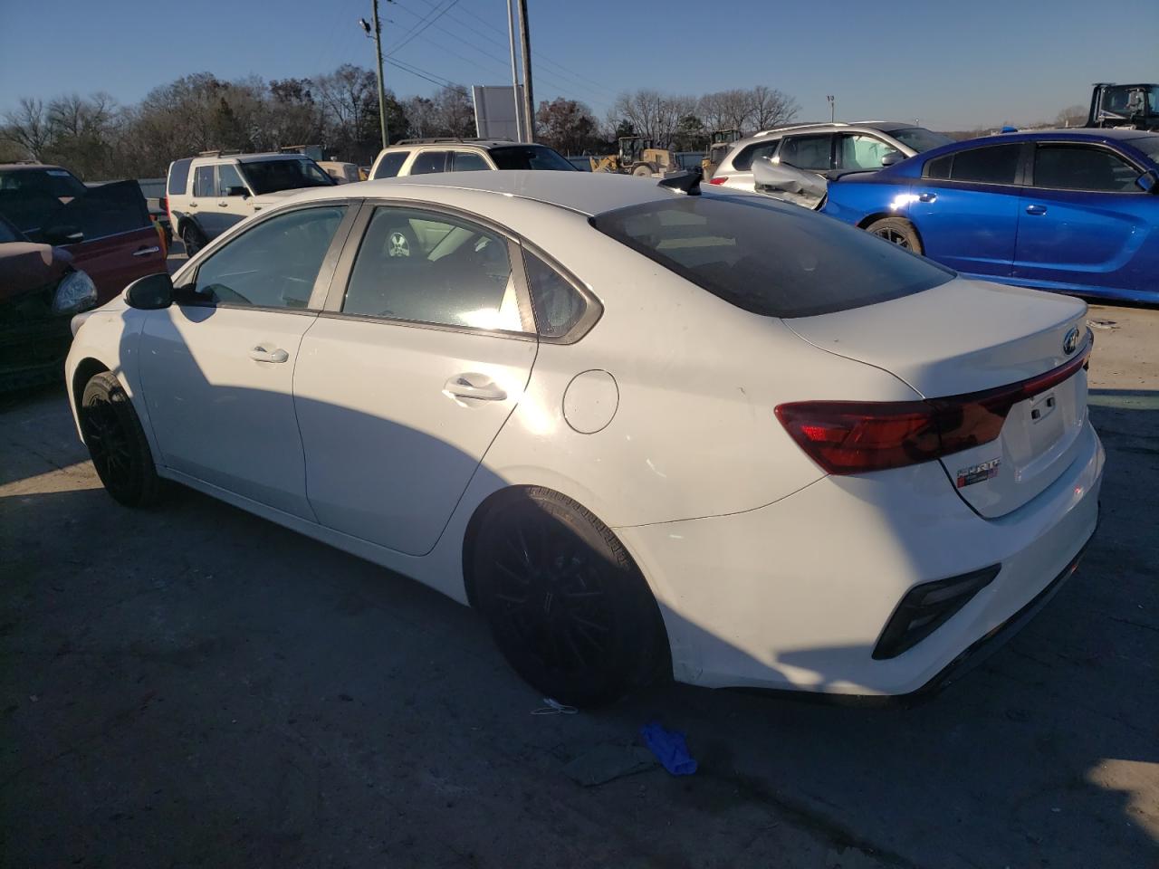 Изображение 2 2019 KIA FORTE FE 2019 с VIN 3KPF24AD8KE022383