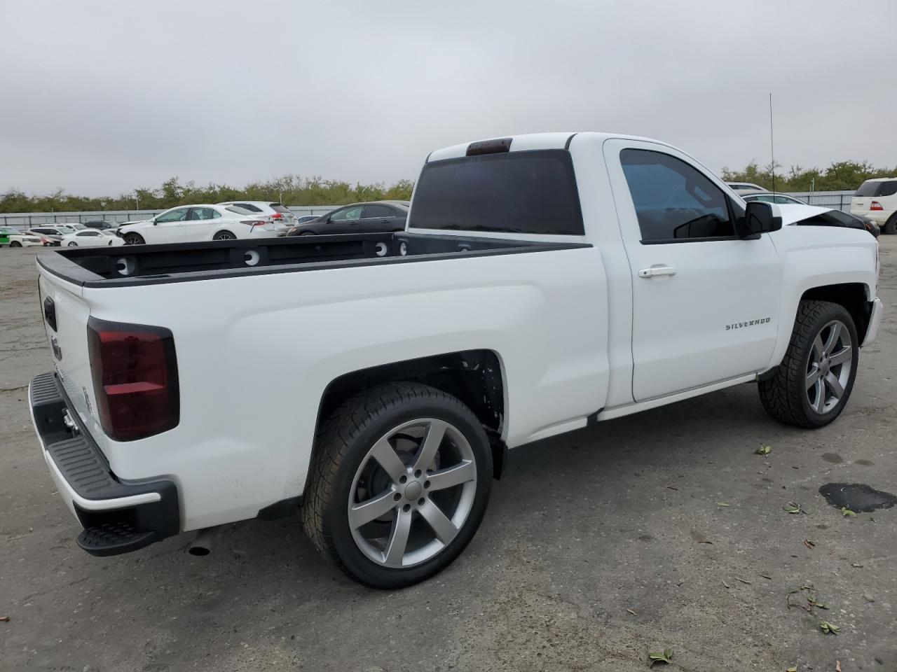 Изображение 3 2016 CHEVROLET SILVERADO C1500 2016 с VIN 1GCNCNEH7GZ194685