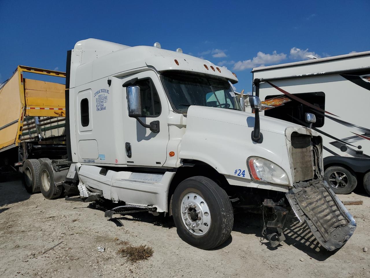 Изображение 2012 FREIGHTLINER CASCADIA 125  2012