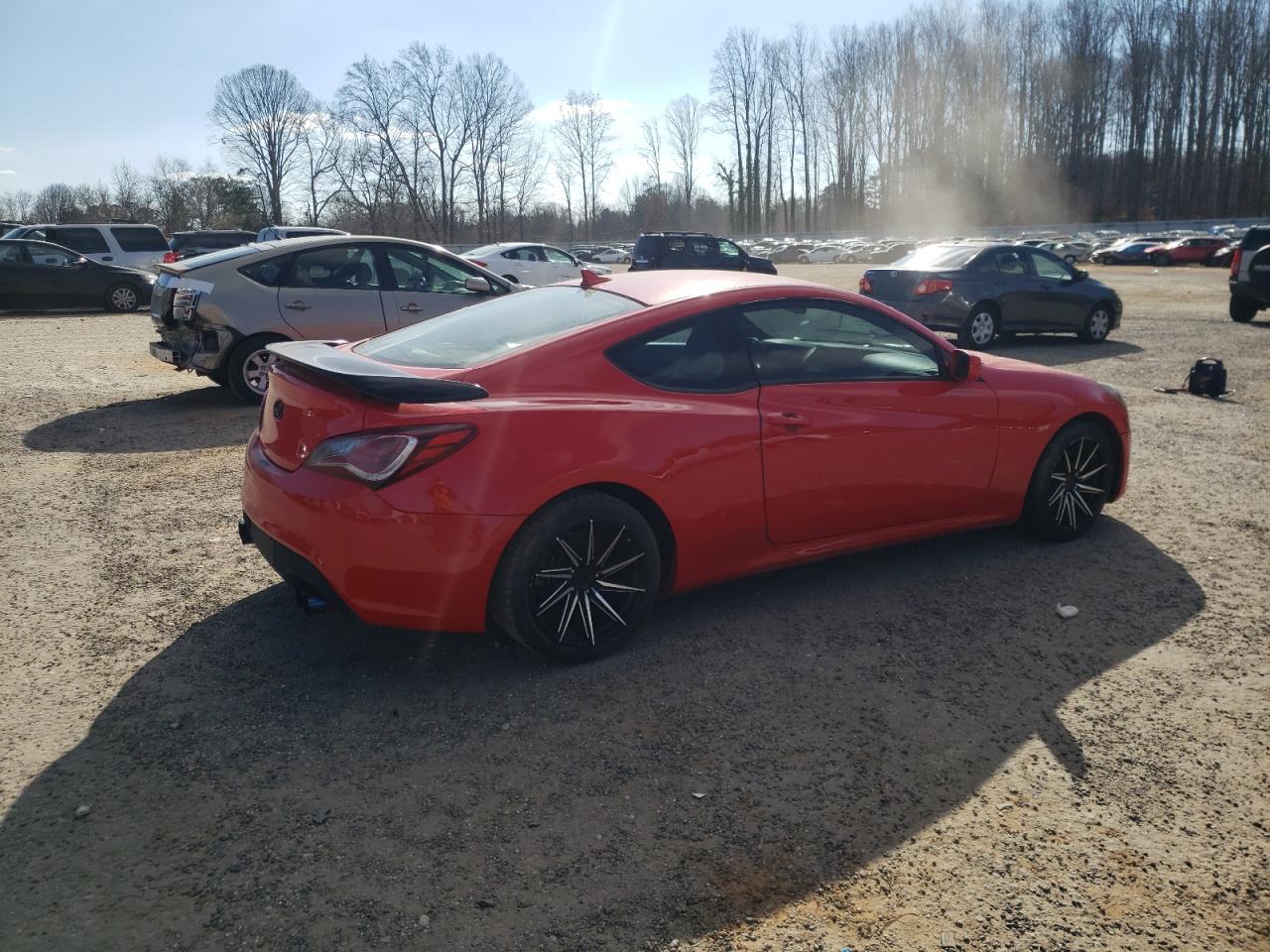 Image 3 of 2013 HYUNDAI GENESIS COUPE 2.0T 2013 with VIN KMHHT6KD4DU090583