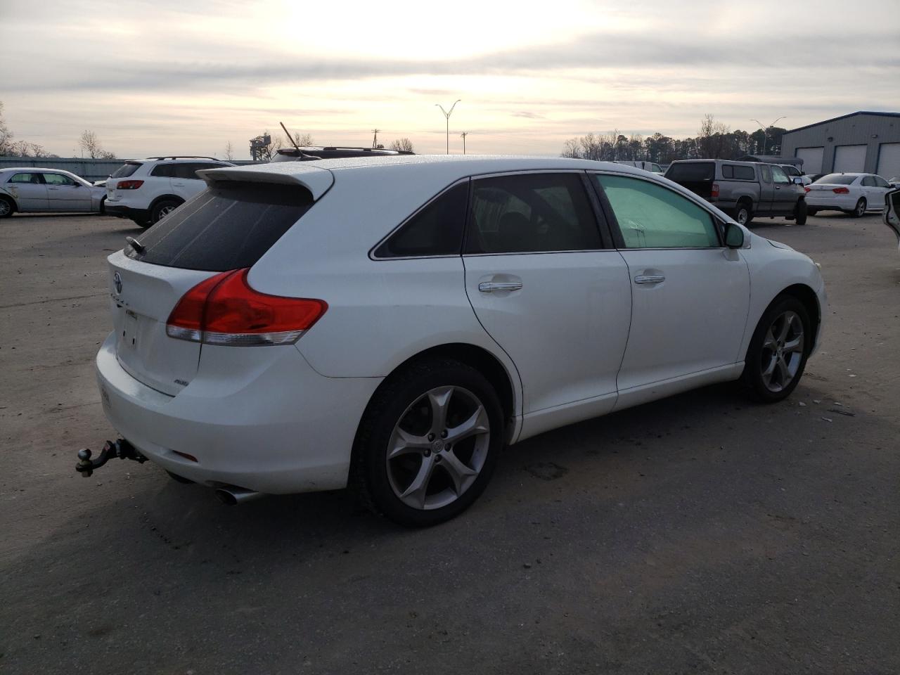 Image 3 of 2010 TOYOTA VENZA  2010 with VIN 4T3BK3BB5AU040378
