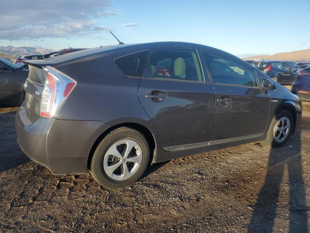 Image 3 of 2013 TOYOTA PRIUS  2013 with VIN JTDKN3DU6D1650427
