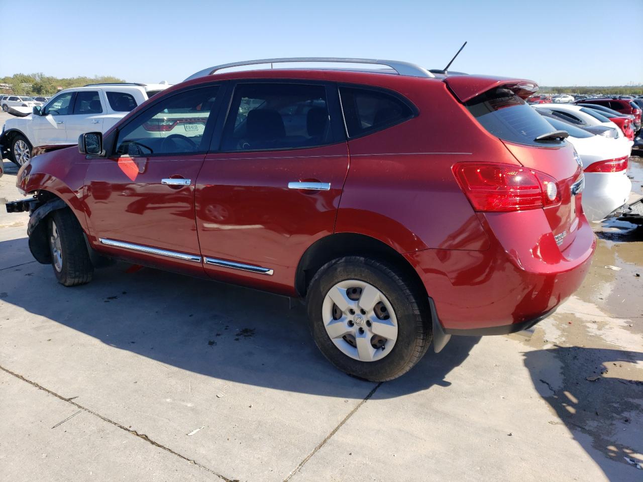 Image 2 of 2015 NISSAN ROGUE SELECT S 2015 with VIN JN8AS5MT9FW159545