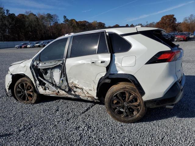 Image 2 of 2022 TOYOTA RAV4 SE 2022 with VIN JTM16RFV6NJ017381