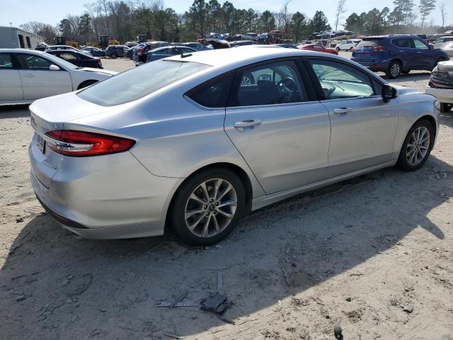Obraz 3 z 2017 FORD FUSION SE 2017 z VIN 3FA6P0H71HR390342