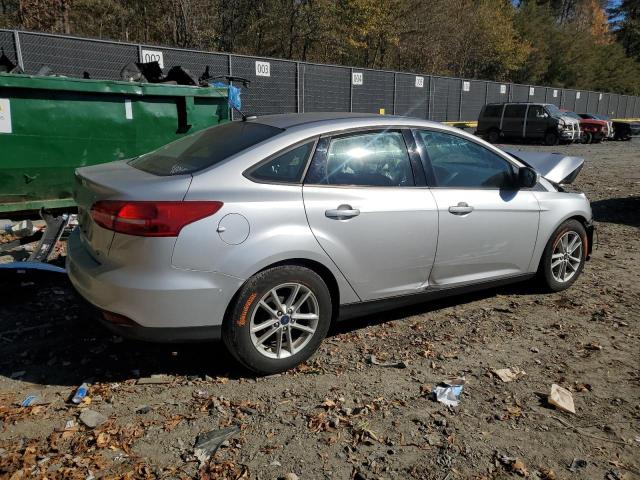 Image 3 of 2018 FORD FOCUS SE 2018 with VIN 1FADP3F28JL291795