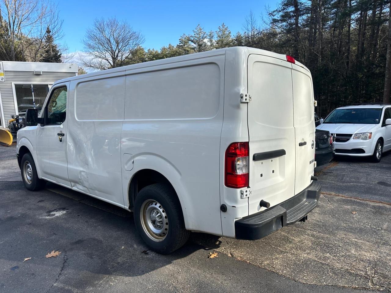 Image 3 of 2016 NISSAN NV 1500 S 2016 with VIN 1N6BF0KM6GN812811