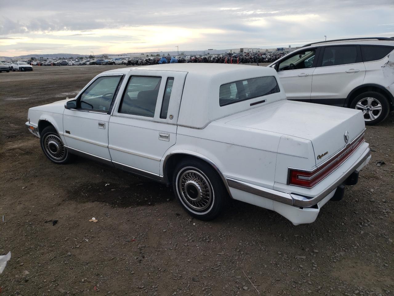 Изображение 2 1991 CHRYSLER IMPERIAL  1991 с VIN 1C3XY56L2MD276513